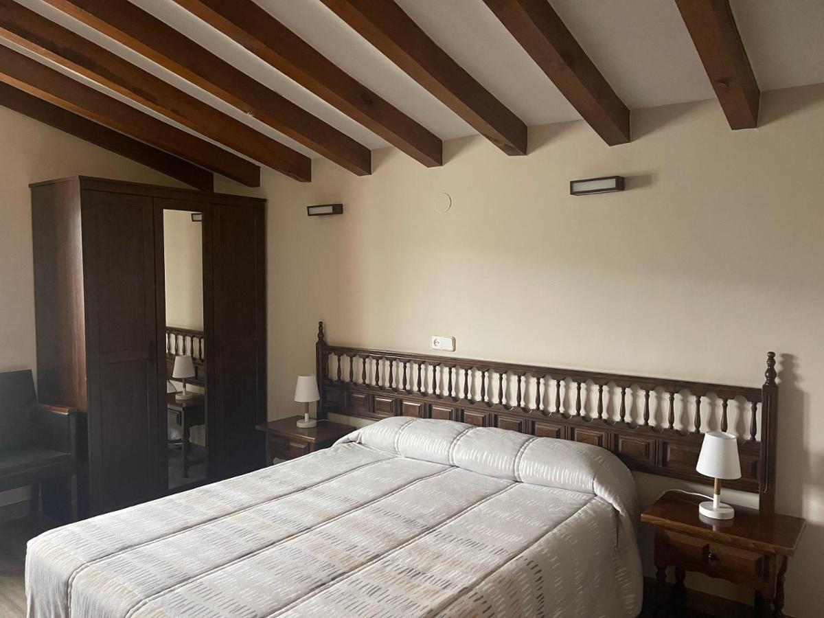 Posada La Solana - Adults Only ซันติยานาเดลมาร์ ภายนอก รูปภาพ